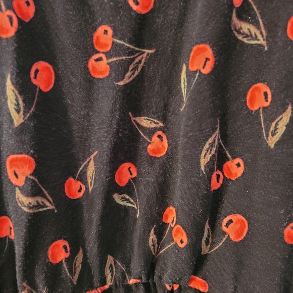 Forever 21 Girls Dress Size 13/14 Black Cherries Bow Back - Picture 4 of 5